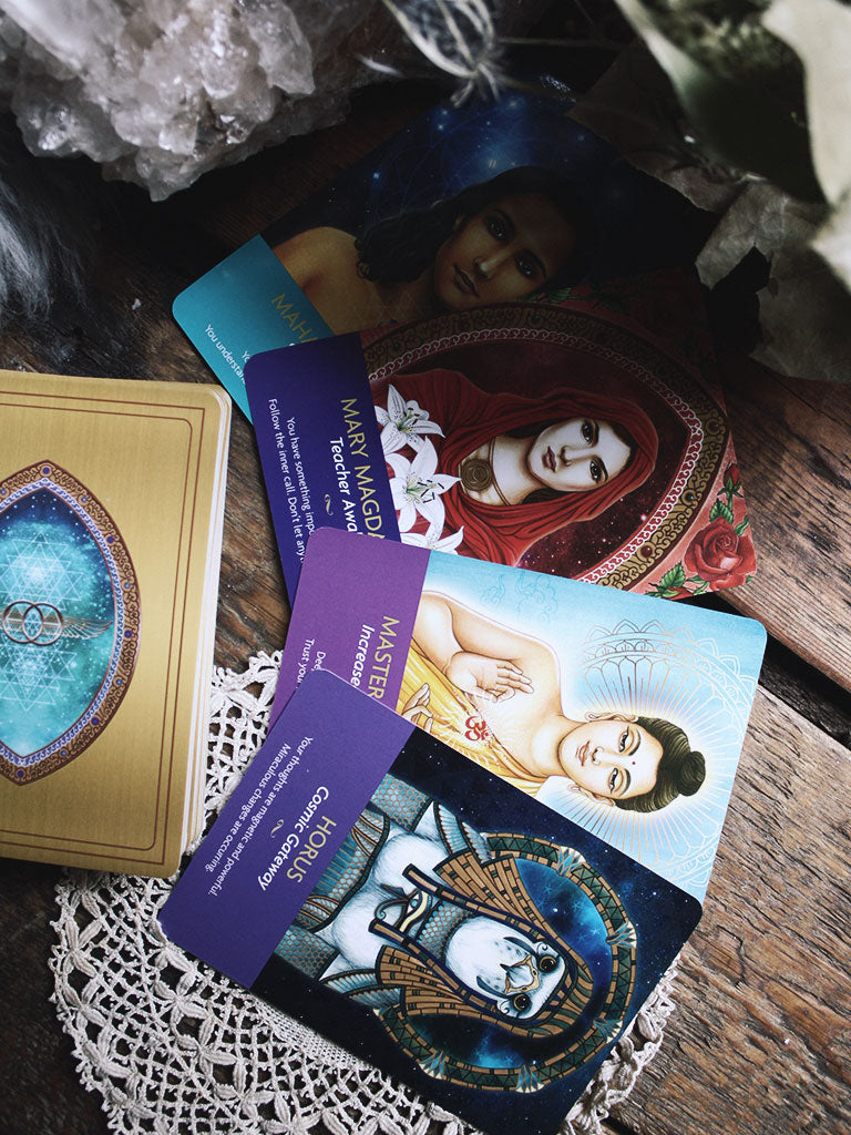 Keepers of the Light Oracle Cards