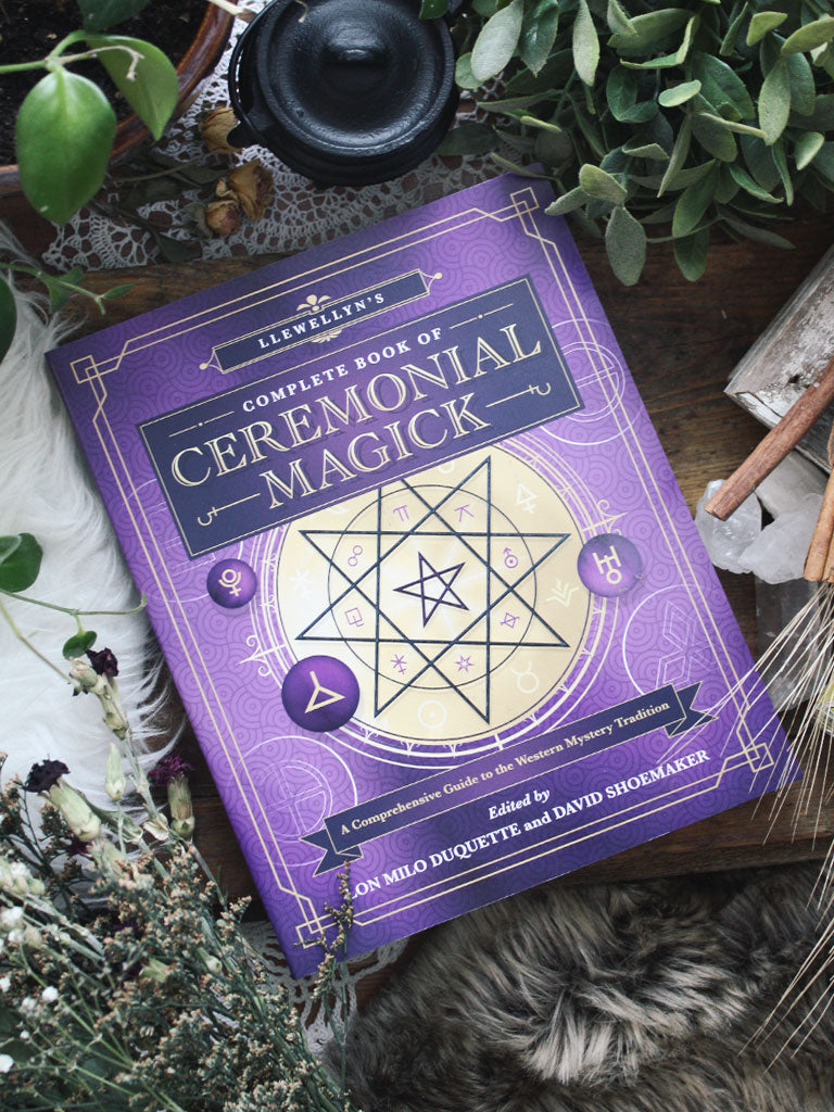 Llewellyn's Complete Book of Ceremonial Magick