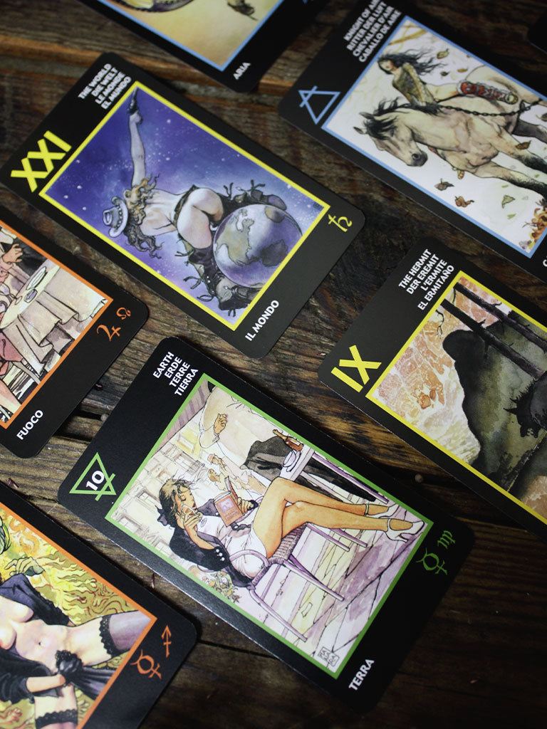 Manara Erotic Tarot Deck