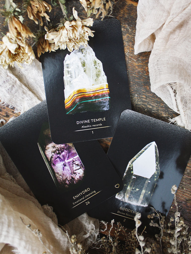 Master Teacher Crystal Oracle Deck - The Master Devas