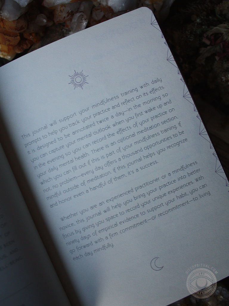 Mindfulness - A Day and Night Reflection Journal