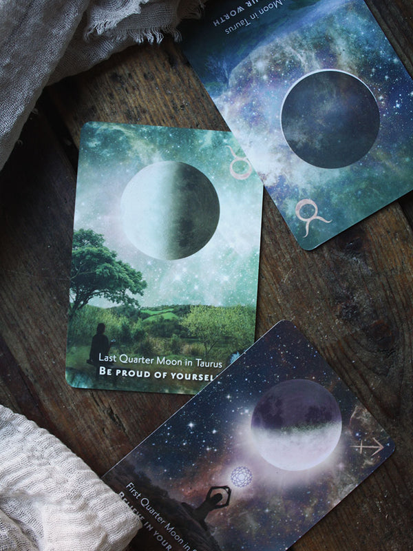 Oracle Cards - Moonology Manifestation – 3 Little Crowns