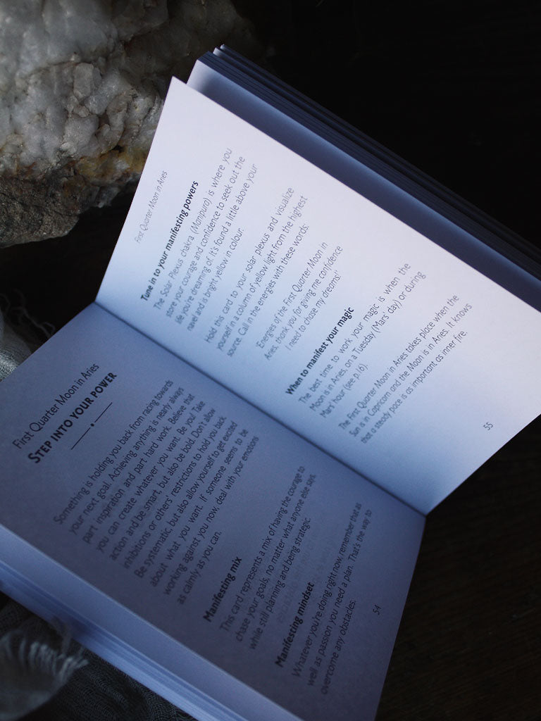 Moonology Manifestation Oracle