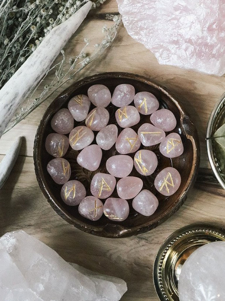 Rose Quartz Rune Set