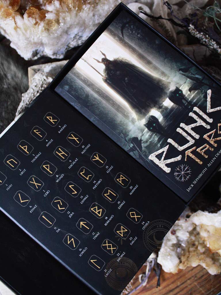 Runic Tarot Kit