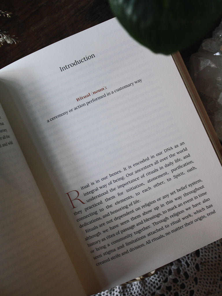 Tending to the Sacred - Rituals to Connect with Earth, Spirit, and Self