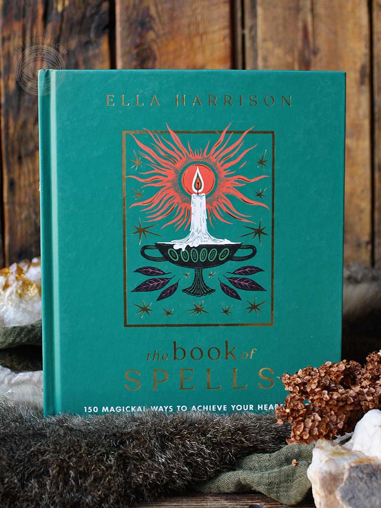 The Book of Spells - 150 Magickal Ways to Achieve Your Heart's Desire
