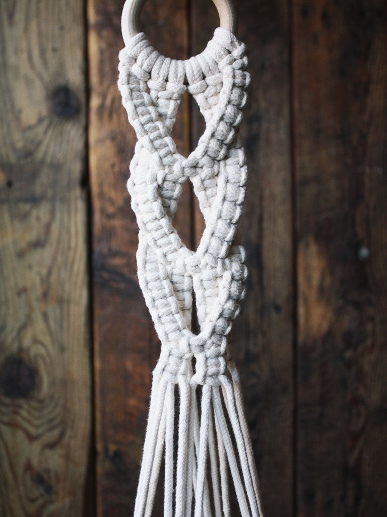 joann fabrics macrame plant hanger The Green Witch's Macrame Plant Hangers - Style 12