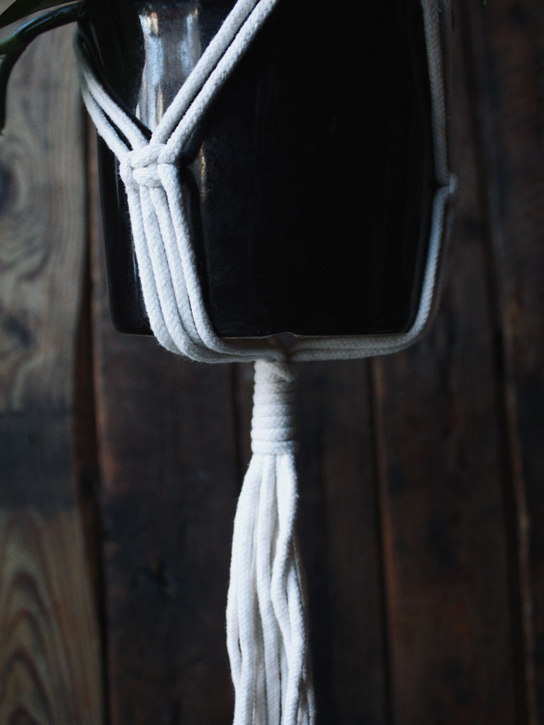 The Green Witch's Macrame Plant Hangers - Style 17