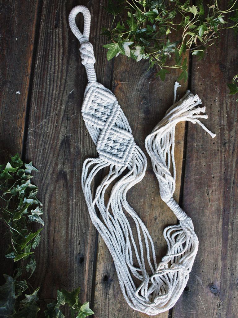 The Green Witch's Macrame Plant Hangers - Style 9