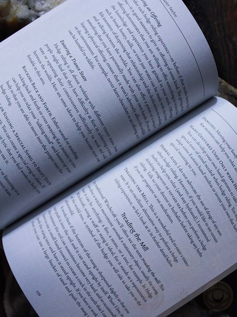 The Path of the Hedge Witch - Simple Natural Magic and the Art of Hedge Riding