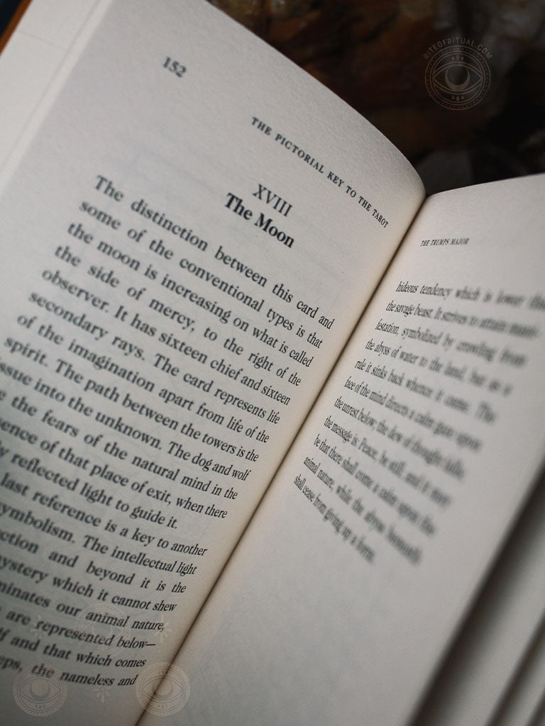 The Pictorial Key to the Tarot - Illustrated Guide