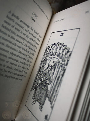 The Pictorial Key to the Tarot - Illustrated Guide