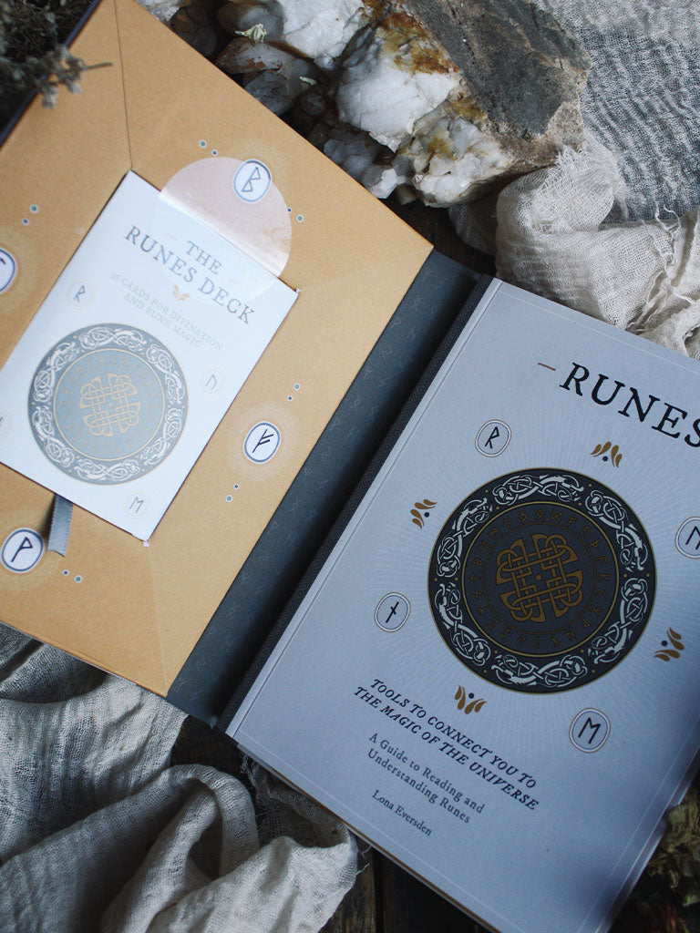 Rune Sets for Divination | Rite of Ritual