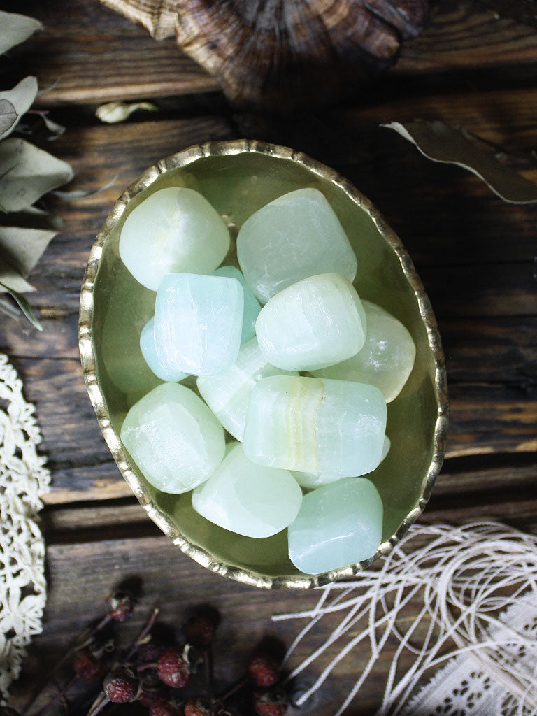 Tumbled Pistachio (Green) Calcite