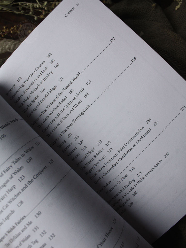 Welsh Witchcraft - A Guide to the Spirits, Lore, and Magic of Wales