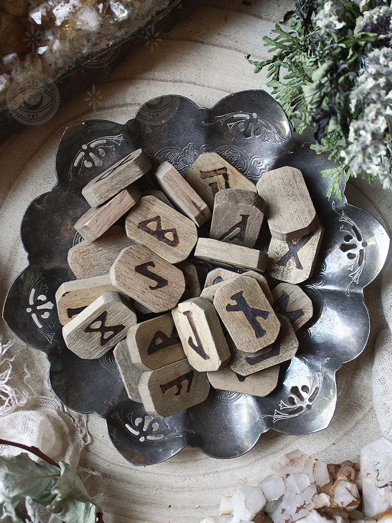 Wood Rune Set